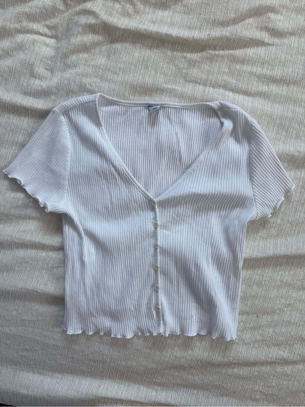 Old Navy White Ribbed V-Neck Button Crop Top